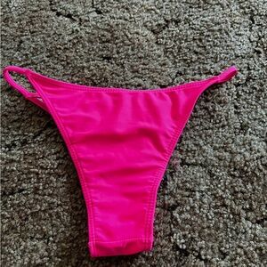 Bathing suit bottoms. XS / S